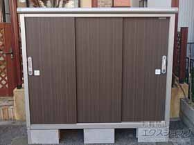 の物置・屋外倉庫 エスモ 一般型 1797×750×1501（ESE-1807E） ESE-1807E-DW+別売棚 施工例