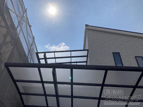 のバルコニー・ベランダ屋根 ソラリア F型 1500 屋根タイプ 単体 積雪〜50cm対応 施工例