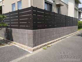 のフェンス・柵 プラドフェンス ジョイント有り仕様 板6段 H1000 隙間15mm 施工例