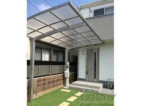 YKKAPのカーポート レイナポートグラン　積雪～20cm対応 施工例