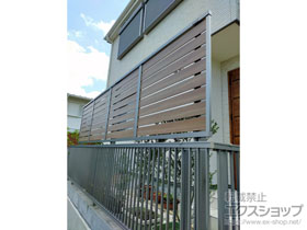 のフェンス・柵 モクハイフェンス 木調カラー 多段柱施工 施工例