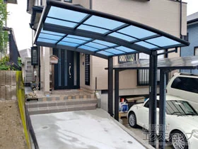 YKKAPのカーポート レイナポートグラン　積雪～20cm対応 施工例