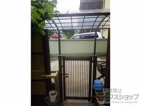 の門扉 シンプレオ門扉T1型 縦格子 片開き 門柱使用 施工例