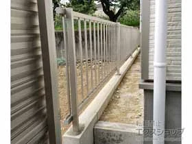 Value Select�̃t�F���X�E��E�� �~�G�b�^�t�F���X �h�Ƃ��Ċi�q�^�C�v�E���R���{�H �{�H��