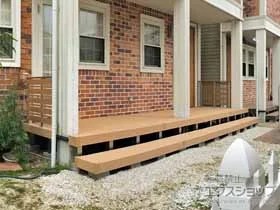 YKKAPのウッドデッキ リウッドデッキ 200 施工例