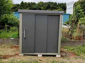 の物置・屋外倉庫 エスケーエイト SK8-70 一般型 1800×1200×1940 施工例