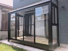 のテラス囲い・サンルーム サニージュ R型 床納まり ランマ無 積雪〜20cm対応 *部分入隅納まり 施工例