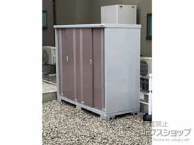 奥行：70cm～100cm タイヤの物置・収納・屋外倉庫のシンプリー