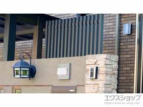のフェンス・柵 アレグリアフェンスTM 1型 たて細格子 高尺 木調 間柱仕様 施工例