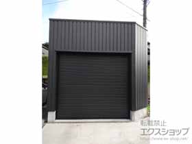 のガレージシャッター ガレージシャッタークワトロ 電動式 内部付タイプ 施工例