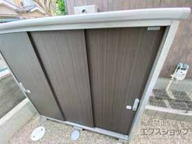 の物置・屋外倉庫 エスモ 一般型 2100×650×1959（ESE-2106A） ESE-2106A-DW 施工例