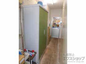 の物置・屋外倉庫 アイビーストッカー 1100×515×1903 BJX-115E-LG 施工例