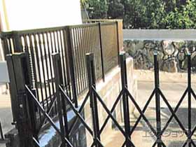 のフェンス・柵 ミエッタフェンス 防犯たて格子タイプ 自由柱施工 施工例