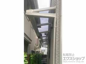 のバルコニー・ベランダ屋根 スピーネ F型 ルーフタイプ 連棟 積雪〜20cm対応 施工例