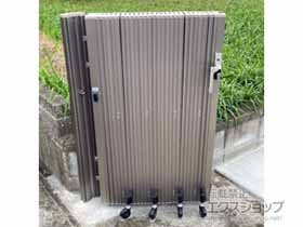 のカーゲート アルシャインII PG型R(ペットガード) Aタイプ ノンレール 片開き　550S 施工例