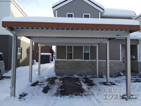 のカーポート ジーポートneo Aタイプ 2台用 6本角柱 木調マテリアルカラー 積雪〜150cm対応 施工例
