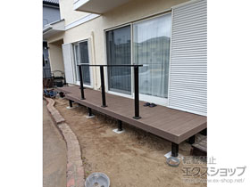 のウッドデッキ リウッドデッキ 200+ルシアスデッキフェンスB01型＜笠木のみタイプ＞ 施工例