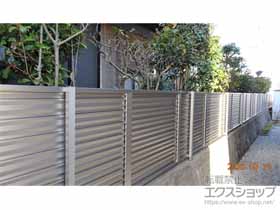 のフェンス・柵 ミエーネフェンス 目隠しルーバータイプ 自由柱施工 施工例