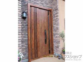 の玄関ドア リシェント玄関ドア3 断熱K4仕様 親子仕様(ランマ無)L M83型 ※タッチキー仕様(キー付リモコン) 施工例