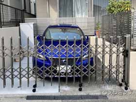 のカーゲート トリップゲートII S型 傾斜地対応 ノンレール 片開き　35S 施工例