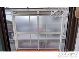 のテラス屋根 ソラリア F型 テラスタイプ 単体 積雪〜20cm対応＋吊り下げ式固定物干し＋前面パネル＋側面パネル 施工例