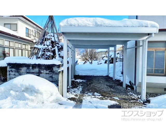 LIXIL(リクシル)のカーポート カーポートST 4500 奥行延長 8本柱 積雪～150cm対応 施工例