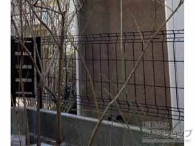 YKKAP�̃t�F���X �C�[�l�b�g�t�F���X 3F�^ ���R���{�H �{�H��