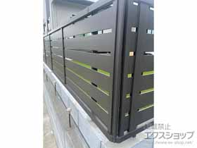 のフェンス・柵 モクハイフェンス アルミ色タイプ フリーポールタイプ 施工例