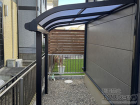 のテラス屋根 ソラリア R型 テラスタイプ 単体 積雪〜20cm対応 施工例