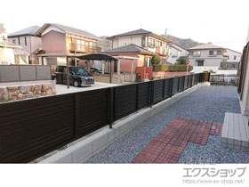 のフェンス・柵 ミエーネフェンス 目隠しルーバータイプ　自由柱施工 施工例