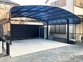 のカーポート アリュース キャップ M合掌　積雪〜20cm対応＋サイドパネル*間柱付き 施工例