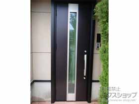 の玄関ドア リシェント玄関ドア3防火戸 断熱K4仕様 片開き仕様(ランマ無)L M77型 施工例