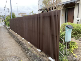 のフェンス・柵 ラインスタイルII Mタイプ 隙間30mm H1400 施工例
