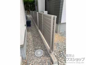 のフェンス・柵 ミエーネフェンス 目隠しルーバータイプ　自由柱施工 施工例