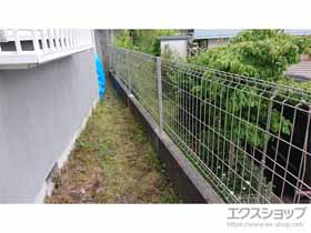 のフェンス・柵 イーネットフェンス 3F型 自由柱施工 施工例