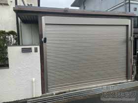 のガレージシャッター ガレージシャッタークワトロ 電動式 内部付タイプ 施工例