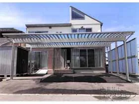 YKKAPのカーポート エフルージュ トリプル50 積雪〜50cm対応+サイドパネル 施工例