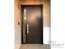 の玄関ドア リシェント玄関ドア3 断熱K4仕様 片袖仕様(ランマ無)外観右吊元 M17型 ※手動仕様 施工例