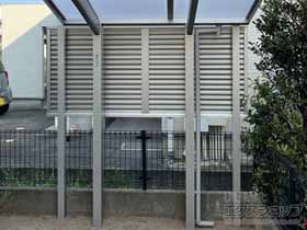 のフェンス・柵 ミエーネ目隠しルーバーフェンス 上段のみ設置 自立建て用 施工例