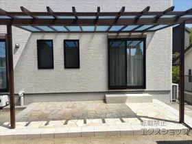 YKKAPのテラス屋根 サザンテラス (パーゴラ仕様) テラスタイプ 単体 積雪〜20cm対応 施工例