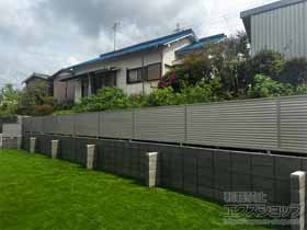 のフェンス・柵 ミエーネフェンス 目隠しルーバータイプ 自由柱施工 施工例