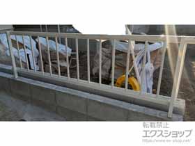 のフェンス・柵 ミエッタフェンス 防犯たて格子タイプ 自由柱施工 施工例