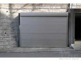 ガレージシャッタークワトロ 電動式 外部付タイプの施工例一覧 ガレージシャッタークワトロ 電動式 外部付タイプの施工例一覧