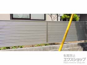 のフェンス・柵 ミエーネフェンス 目隠しルーバータイプ・自由柱施工 施工例