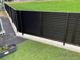 のフェンス・柵 ミエーネフェンス 目隠しルーバータイプ 自由柱施工 施工例