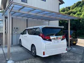 Value Selectのカーポート ソリッドポート ワイド 積雪〜20cm対応 施工例