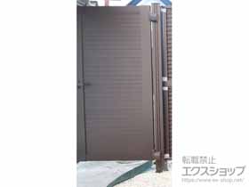 の門扉 シンプレオ門扉5型 横目隠し 片開き 高尺タイプ 門柱使用 施工例