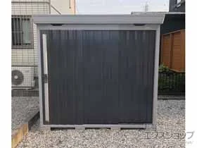 イナバの物置・収納・屋外倉庫 FORTA 一般型 2210×2210×2085 FS-2222S-CG 施工例