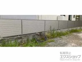 Value Selectのフェンス・柵・塀 ミエーネフェンス 目隠しルーバータイプ 自由柱施工 施工例