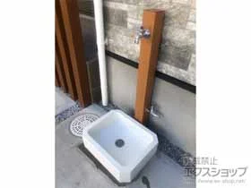 ニッコーエクステリアの立水栓 立水栓ユニット レヴウッドタイプ 施工例